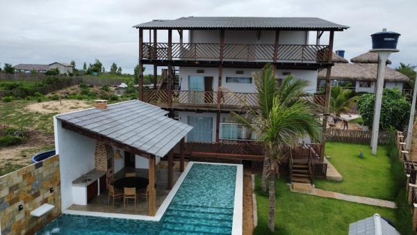Na foto é possível ver o objeto Home Beach at a Small Village in Cajueiro da Praia - Piauí - Brazil localizado na cidade de Cajueiro.