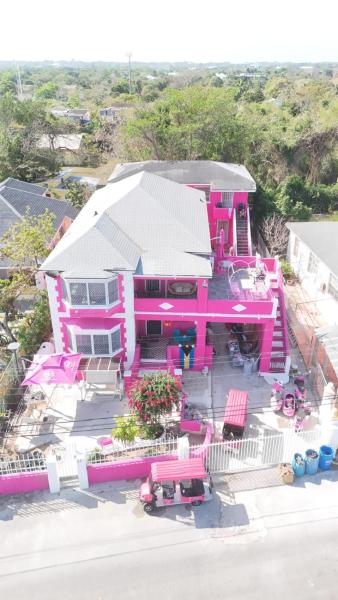 Da Pink And White Palace, Nassau