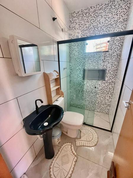 A la foto es mostra l'objecte Casa com piscina situat a la ciutat de Penha.