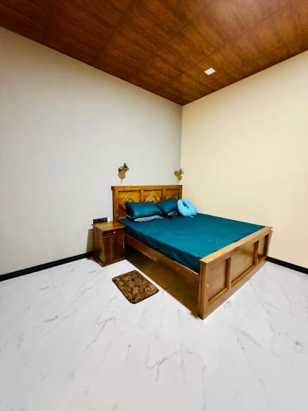 A la foto es mostra l'objecte Iyans Villa situat a la ciutat de Katunayake.