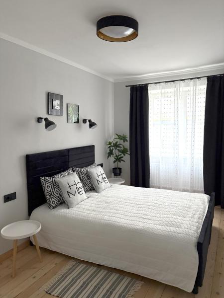 Zāles Laukuma apartamenti, Лиепая