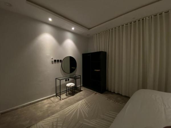 A la foto es mostra l'objecte Bedroom and living room modern designing situat a la ciutat de Riad.