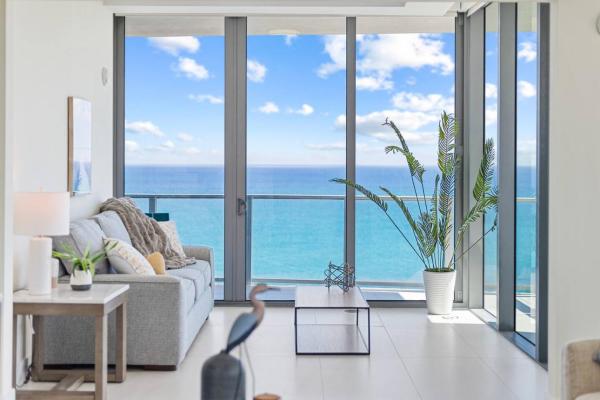 Ocean Front 2br 2.5ba Lux Condo On Singer Island - North Palm Beach, FL