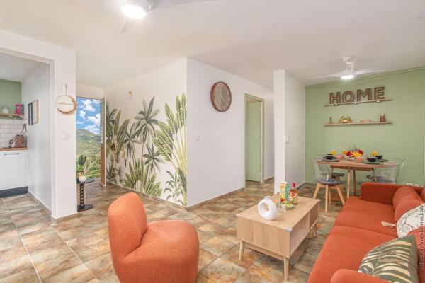 A la foto es mostra l'objecte Évasion en Martinique appartement cosy avec balcon et vue situat a la ciutat de Ravine Braie.