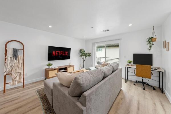Na fotografii je vidět objekt South Bay 3 bed Escape! nacházející se ve městě Lomita.