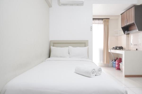 Restful and Simply Studio Apartment Green Palm Residence By Travelio, Dżakarta