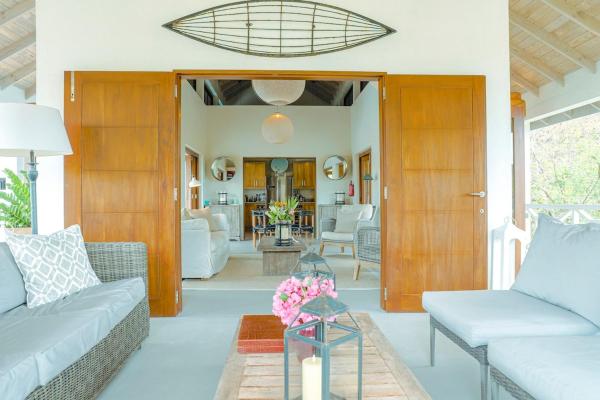 照片显示了位于Bequia市的Stunning 4 bed Villa in Bequia St Vincent物件。