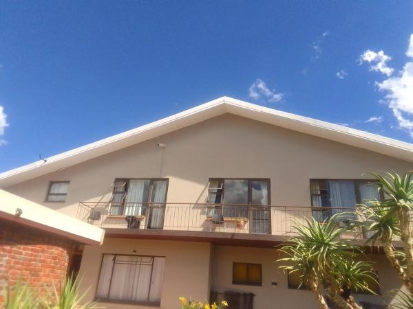 Nella foto è visibile l'oggetto Sentoza Lodge situato nella città di Bloemfontein.