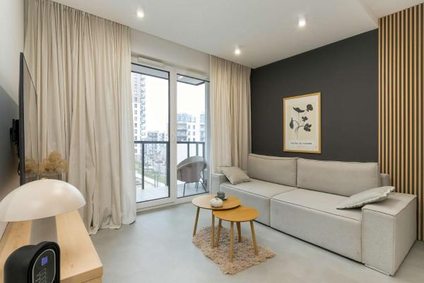 Baltic Elegance Apartment with Parking by Renters Prestige, Gdańsk