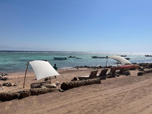 På billedet ses objektet Beach house beliggende i byen Dahab.