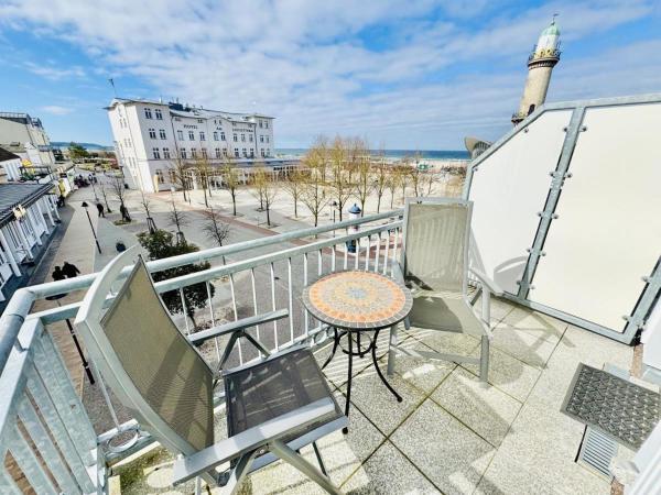 写真にはヴァーネミュンデ市にあるStrandblickが写っています。