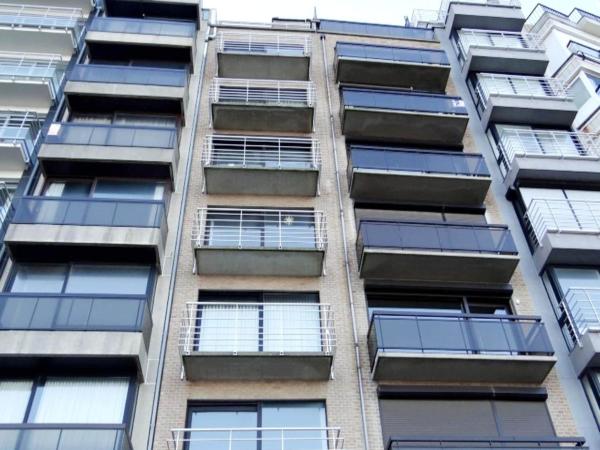 A la foto es mostra l'objecte Stylish Flat with Sea Views situat a la ciutat de Wenduine.