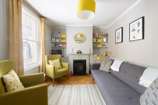 En la foto se muestra el objeto Retro Inspired Design Home in the Heart of Sandwich ubicado en la ciudad de Richborough.