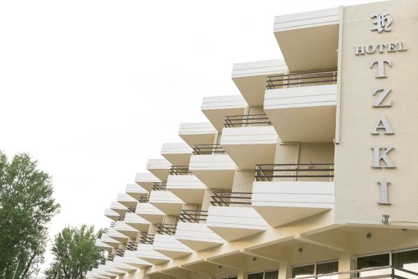 A la foto es mostra l'objecte Tzaki hotel & restaurant Patras situat a la ciutat de Patra.
