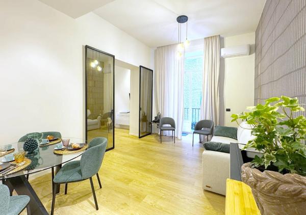 Nella foto è visibile l'oggetto Solemar Sicilia - Design Apartment Palermo situato nella città di Palermo.