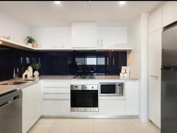 Fotografie 9: Circle on Cavill 2-Bed Sea View