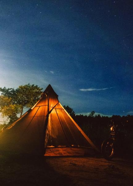På bildet vises objektet Goin Out Camping Tam Kỳ som ligger i byen Trà Mi.