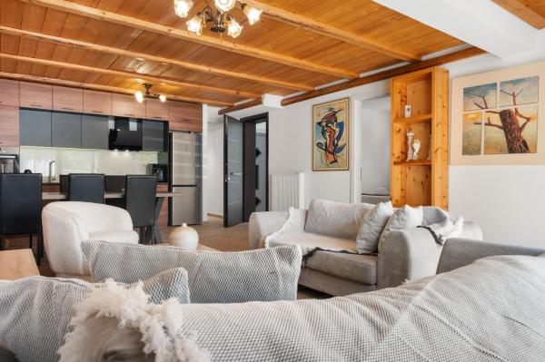 A la foto es mostra l'objecte LM PER Apartment situat a la ciutat de Mastambás.