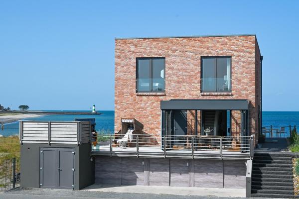 Na fotografii je vidět objekt Luxus Beachvilla The View Plus nacházející se ve městě Olpenitz.