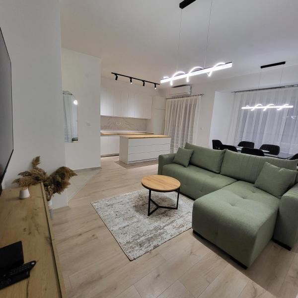 Na foto é possível ver o objeto 2B Apartment-2 localizado na cidade de Petrovec.