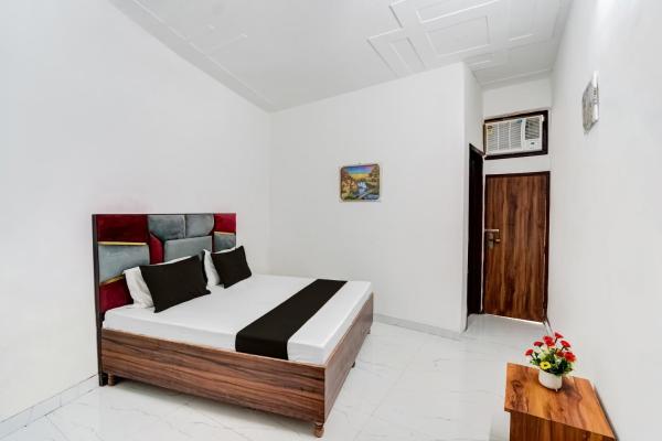 Super Hotel O Burari New Delhi - Delhi