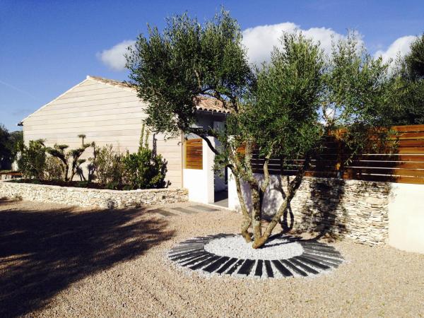 På billedet ses objektet Mini-villa 1 beliggende i byen Bonifacio.