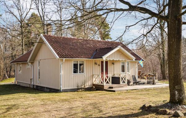 5 Bedroom Nice Home In Borgholm - Borgholm