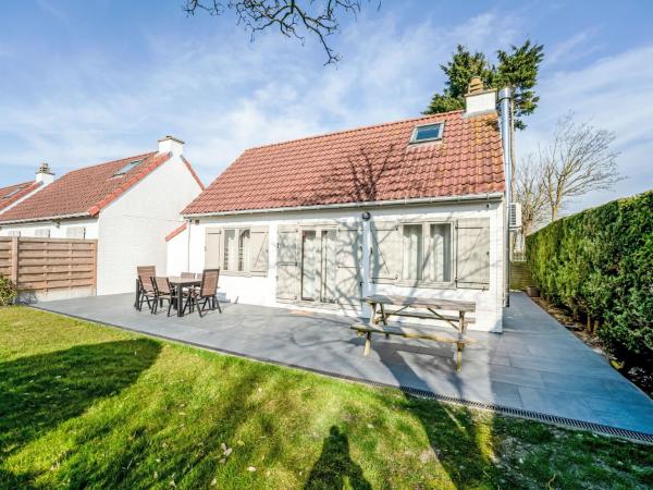 A la foto es mostra l'objecte Holiday Home Il Passimento with parking and airco by Interhome situat a la ciutat de De Haan.
