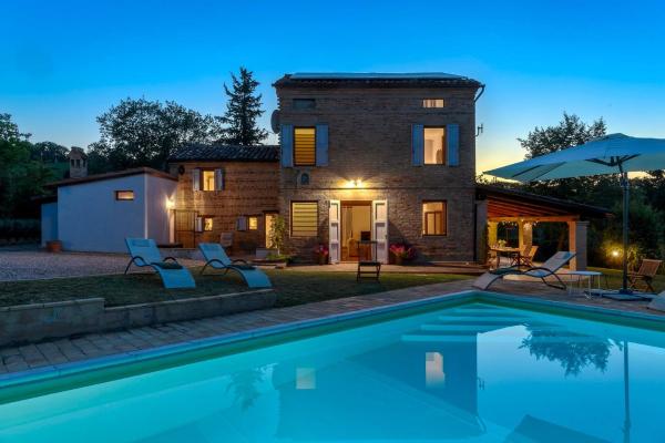 Na fotografii je vidět objekt Casa Felicita 8 by Marche Holiday Villas nacházející se ve městě Colmurano.