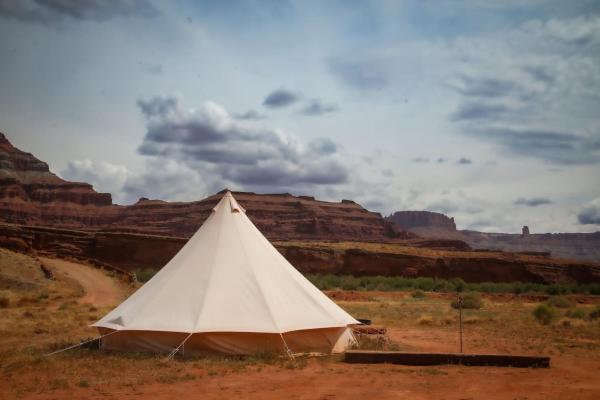 A la foto es mostra l'objecte Glamping Family Tent At Private Riverside Ranch situat a la ciutat de Moab.