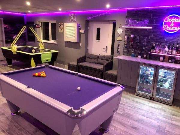 Na fotografii je vidět objekt Studio Apartment with games room nacházející se ve městě Lydiard Millicent.