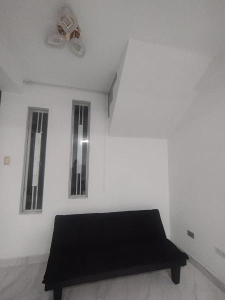 Auf dem Foto ist das Objekt Departamento de estreno y céntrico in der Stadt Trujillo zu sehen.