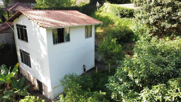 A la foto es mostra l'objecte Casa do Golf situat a la ciutat de Teresópolis.