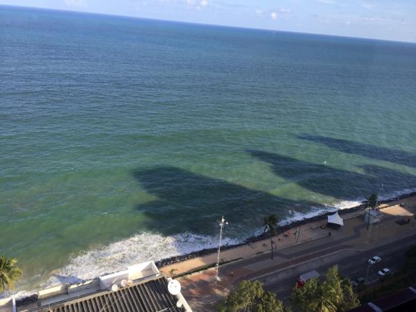 A la foto es mostra l'objecte Flat em Boa Viagem situat a la ciutat de Recife.