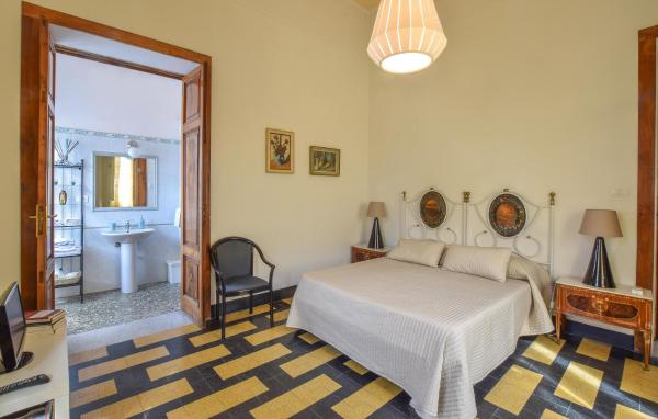 På billedet ses objektet 1 Bedroom Amazing Apartment In Pizzo beliggende i byen Pizzo.