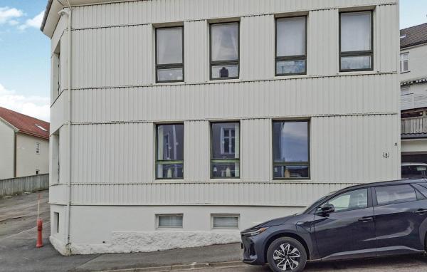 På bildet vises objektet 1 Bedroom Gorgeous Apartment In Larvik som ligger i byen Larvik.