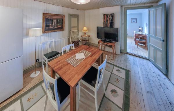 照片显示了位于Åseda市的Lovely Apartment In Åseda With Wifi物件。
