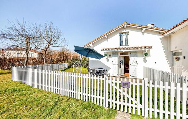 Lovely Home In Oradour-fanais With Wifi - Confolens