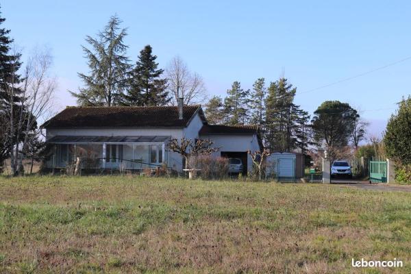 Na zdjęciu widoczny jest obiekt Maison de campagne dans le vignoble Gallacois położony w mieście Gaillac.