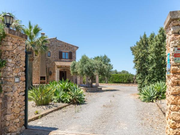 På billedet ses objektet S'hort Villa with Private Pool beliggende i byen Felanitx.