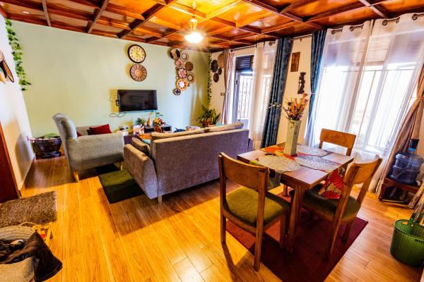 AlyChe Home, Кигали