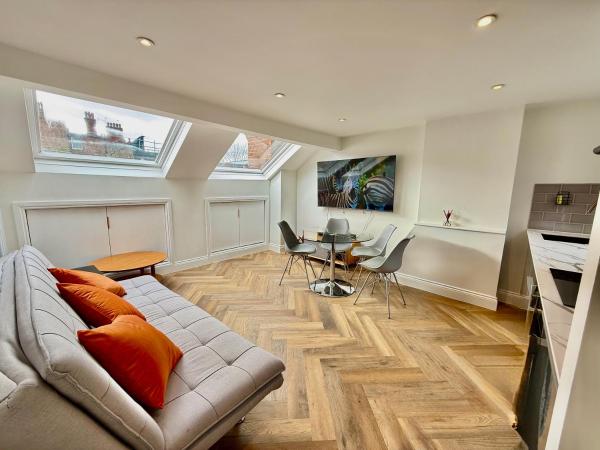 Billede 1: Central, Modern, Westfield, close to Tube station