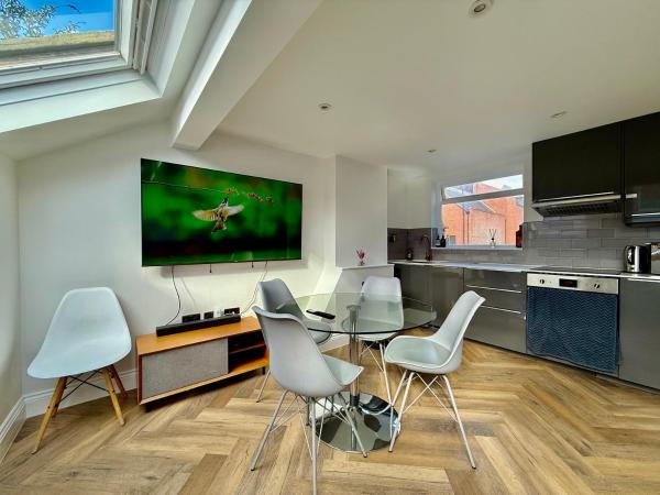 Billede 5: Central, Modern, Westfield, close to Tube station