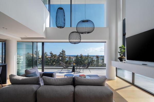 На фото показан объект The White Loft - Cretan Luxury, расположенный в городе Иерапетра.