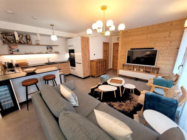 A la foto es mostra l'objecte Les Gets - Appartement moderne avec grande terrasse, parking et 2 chambres - FR-1-598-185 situat a la ciutat de Les Gets.