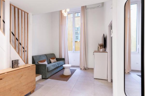 2 Pièces Dans Le Vieux Nice - à 3 Min De La Mer Et Du Célèbre Cours Saleya - ヴィルフランシュ＝シュル＝メール