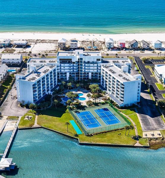 Gulf Shores Surf And Racquet Club - Great Pool - Bring Your Boat - Easy Beach Access - Gulf Shores, AL