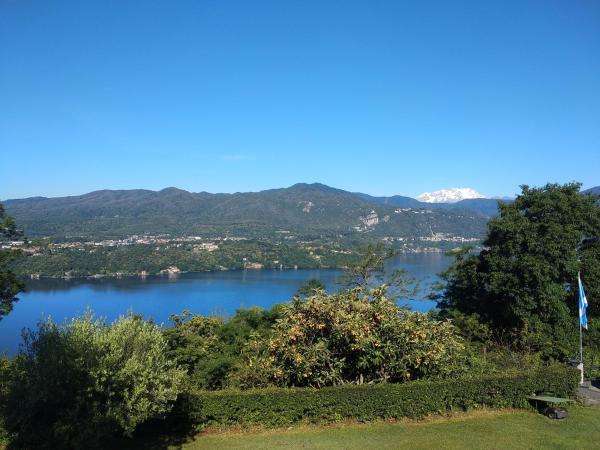 A la foto es mostra l'objecte La Corte sul lago situat a la ciutat de Ameno.