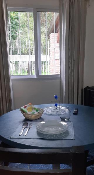 A la foto es mostra l'objecte Puñadito de Descanso B situat a la ciutat de Salta.