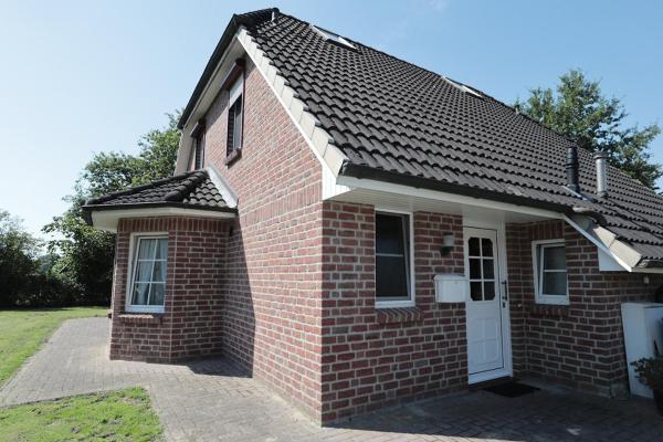 Auf dem Foto ist das Objekt Ferienhaus Seehund - strandnah - All Inklusive in der Stadt Otterndorf zu sehen.